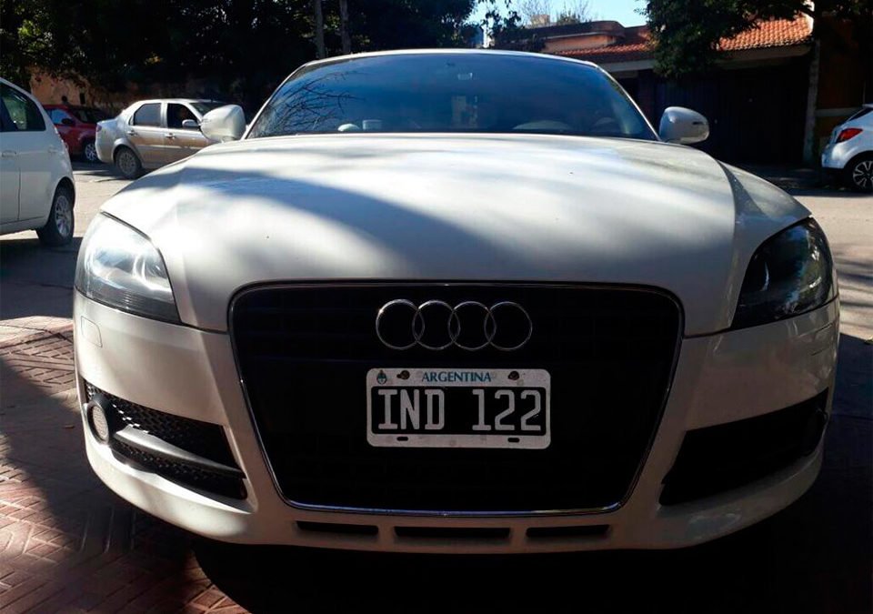 AUDI TT Mod. 2009 – Blanco – IND122