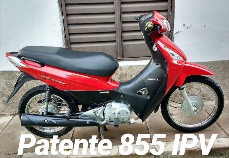 Moto HONDA Biz – Color Roja – Patente 855IPV